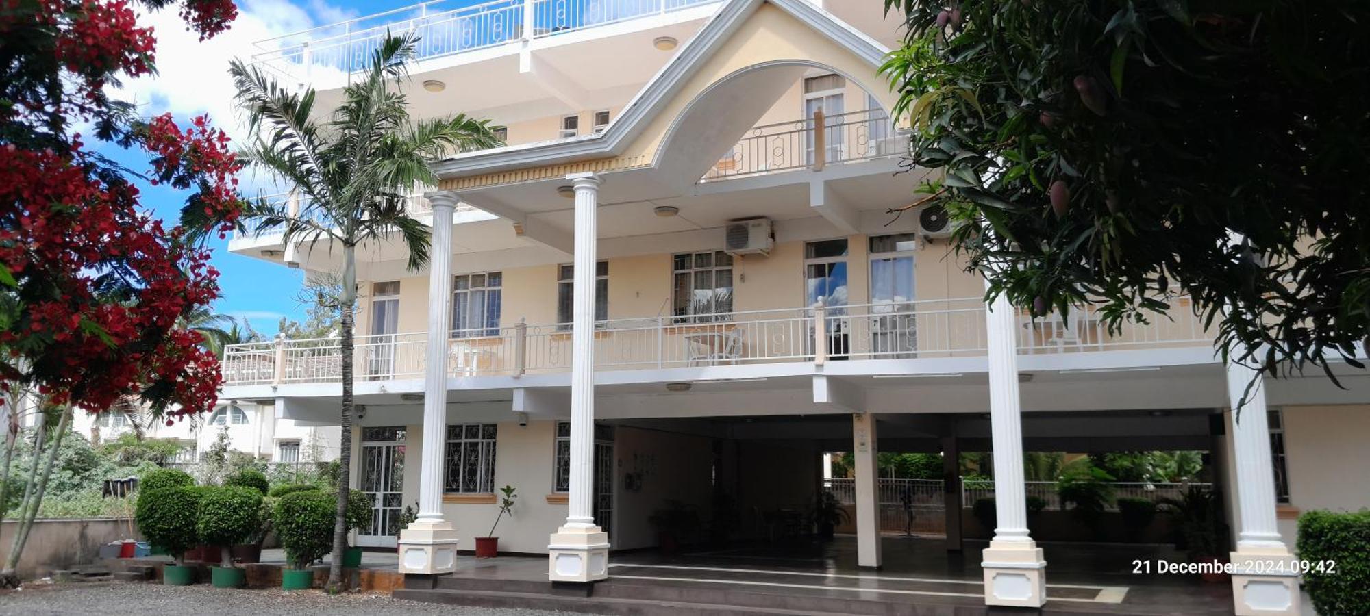 Alpha Villa Flic en Flac ภายนอก รูปภาพ