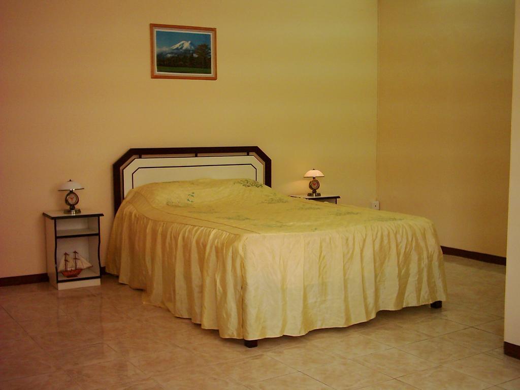 Alpha Villa Flic en Flac ภายนอก รูปภาพ